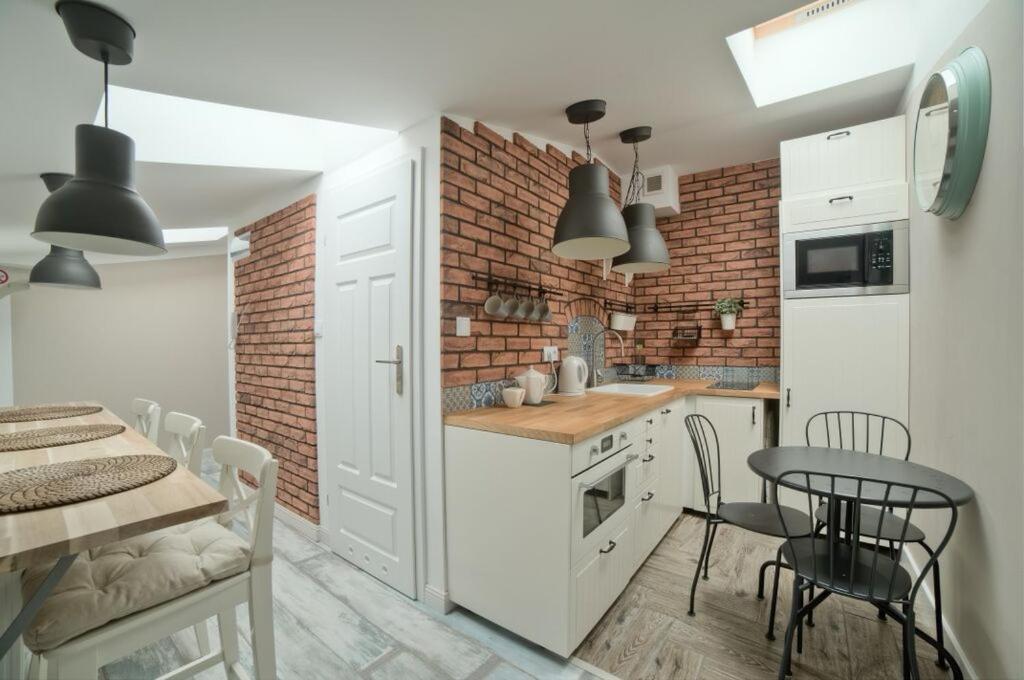 Urban Nest Apartments Bon 5 Cracovia Exterior foto